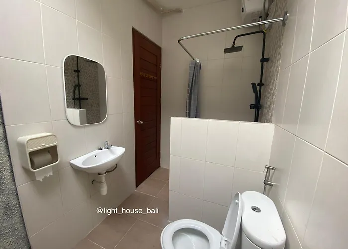 Light House Bali 4* デンパサール
