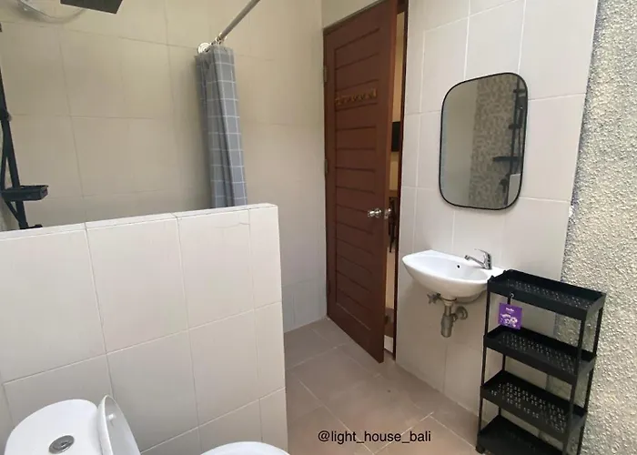 Light House Bali 4* デンパサール