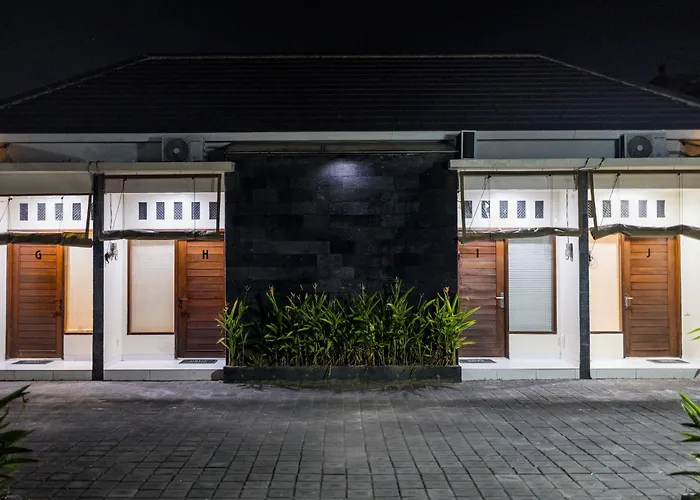 ゲストハウス Light House Bali 4*